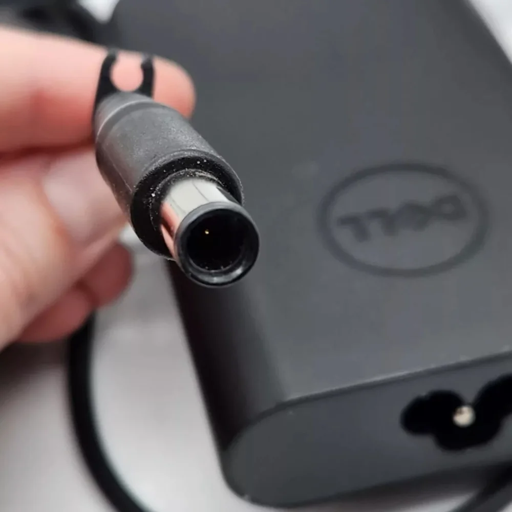 DELL 65w AC adapter